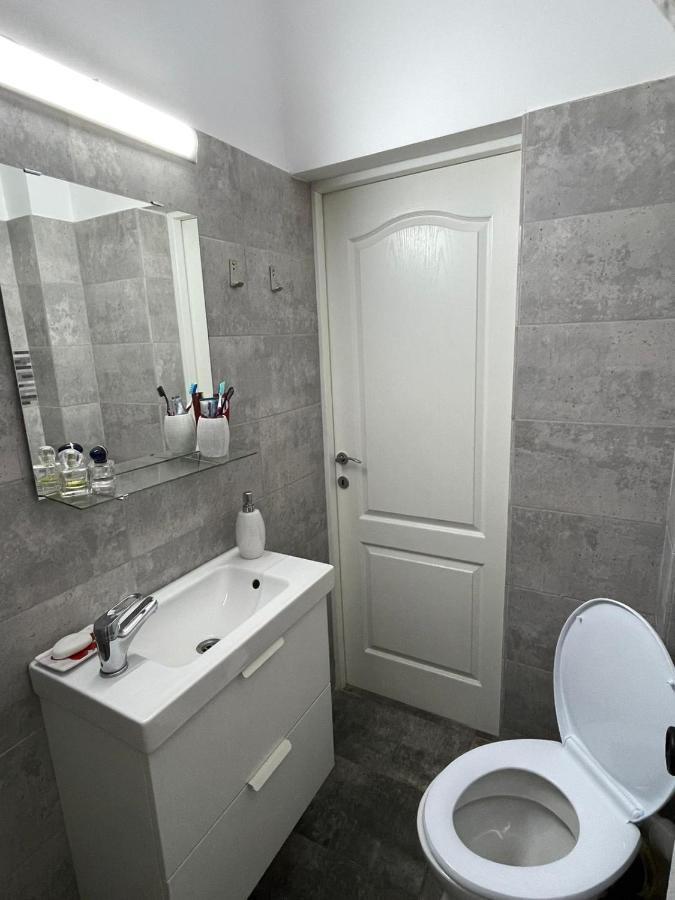 Appartement Centru Charming New Apartament Piata Universitate à Bucarest Extérieur photo